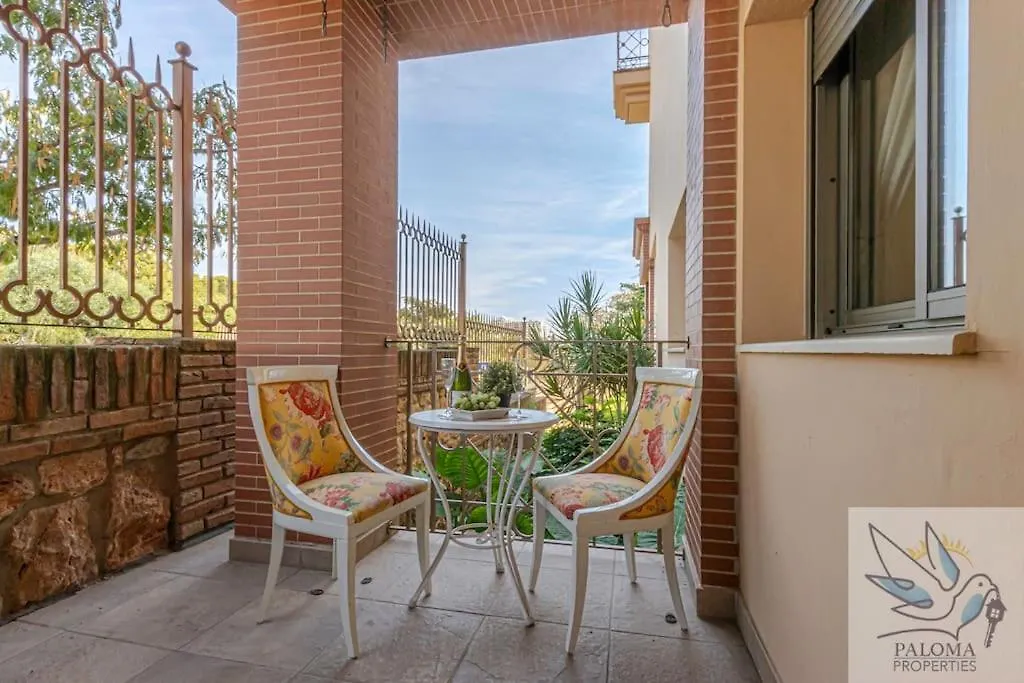 Appartamento 2 Bdr Apt With Heated Pool & Jacuzzi Benalmádena