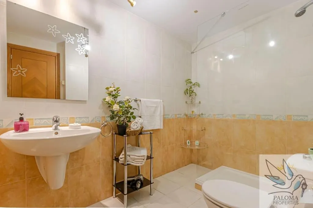 Apartamento 2 Bdr Apt With Heated Pool & Jacuzzi Benalmádena