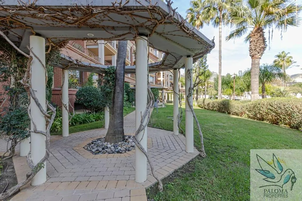 2 Bdr Apt With Heated Pool & Jacuzzi Benalmádena Apartamento