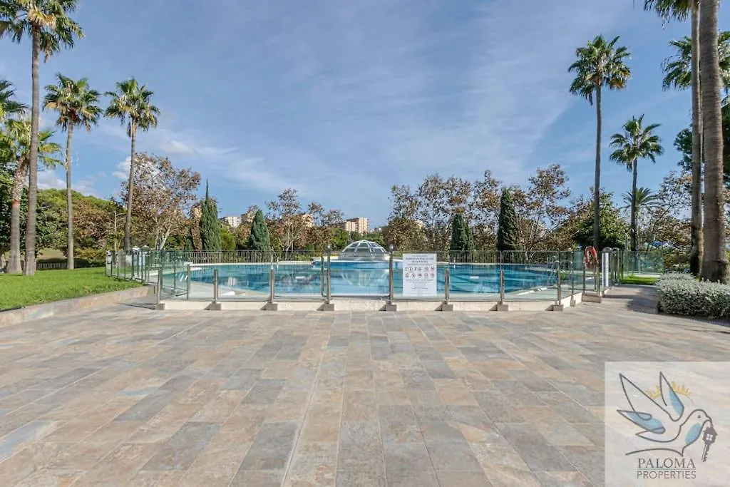 2 Bdr Apt With Heated Pool & Jacuzzi Benalmádena Spagna