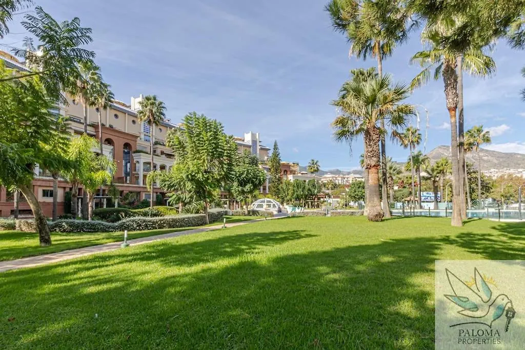2 Bdr Apt With Heated Pool & Jacuzzi Benalmádena Apartamento