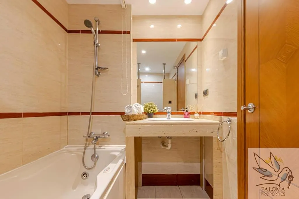2 Bdr Apt With Heated Pool & Jacuzzi Benalmádena
