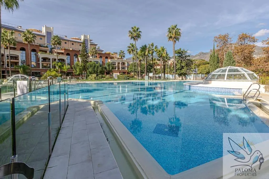 2 Bdr Apt With Heated Pool & Jacuzzi Benalmádena 0*,