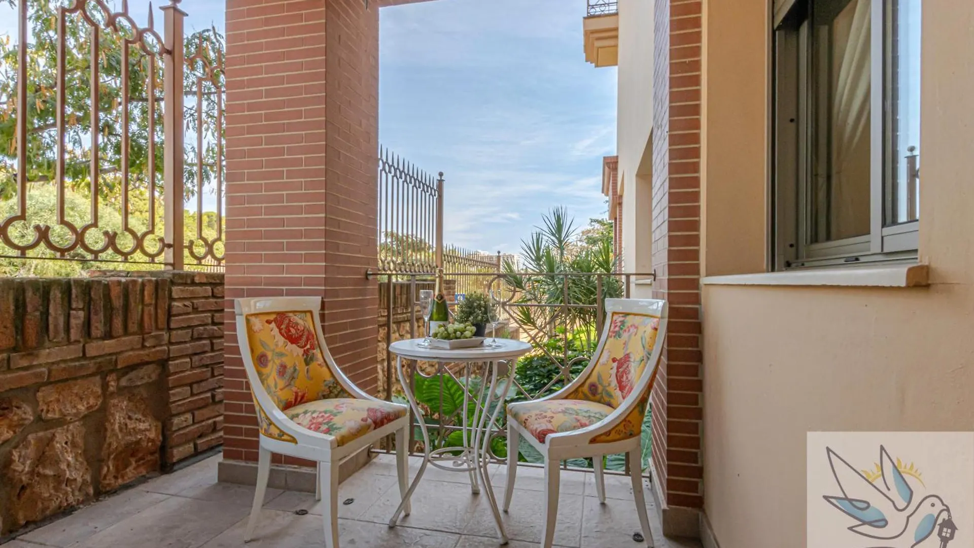 2 Bdr Apt With Heated Pool & Jacuzzi Benalmádena 0*,